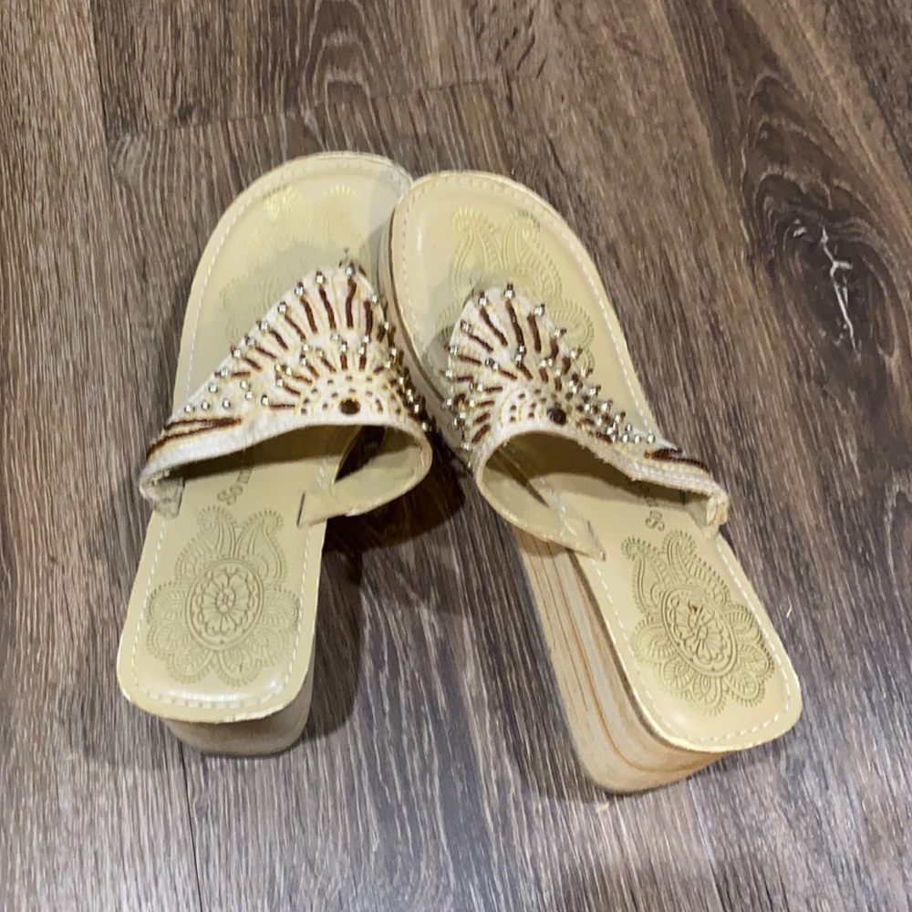 Sketchers woman’s sandal